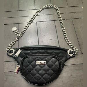 Steve Madden hip purse